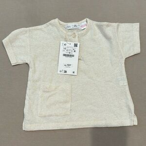 NWT Zara baby shirt in cream (Size 6-9 months)